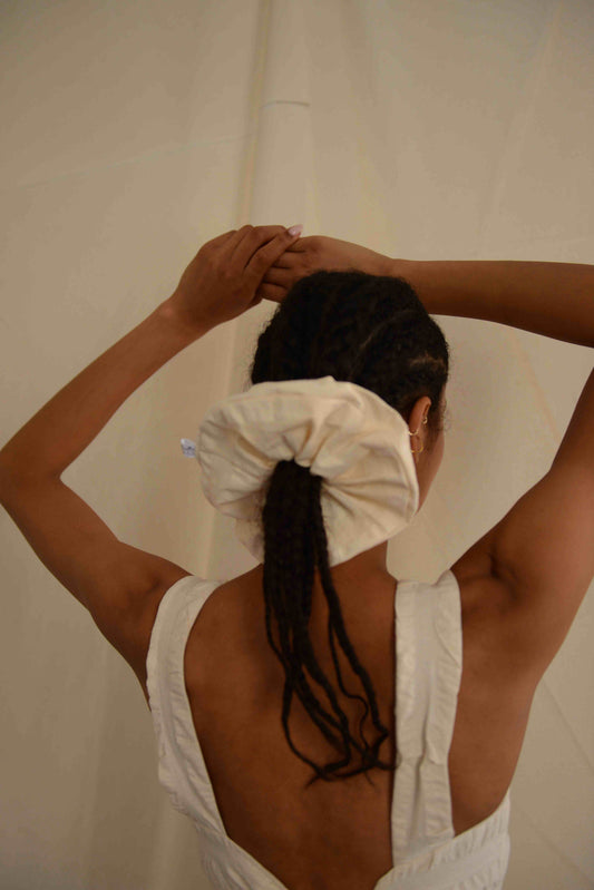 White cotton scrunchy