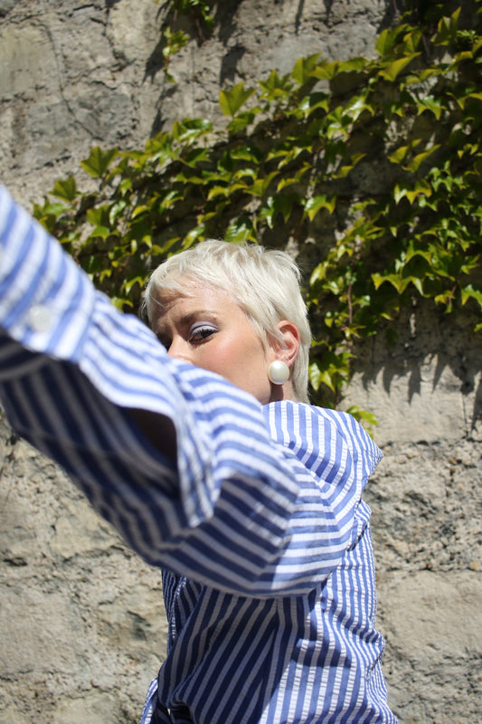 JOAN SHIRT - STRIPED BLUE